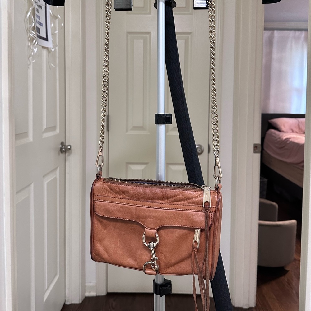 Crossbody bag